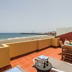 Ocean View Penthouse Ii アパート *