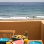 Ocean View Penthouse Ii アパート