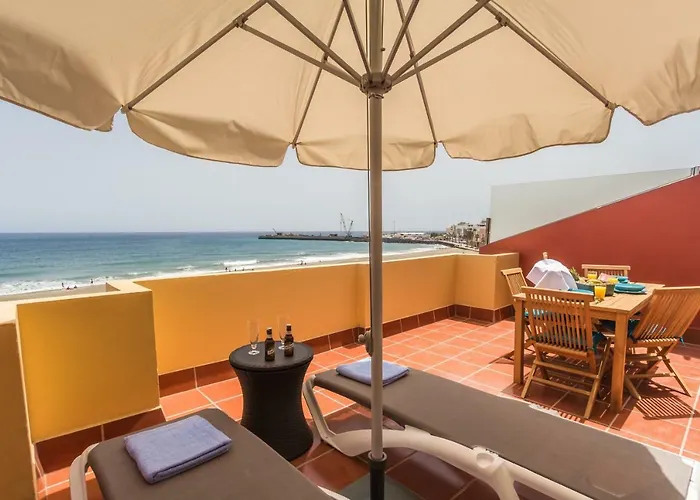 Ocean View Penthouse Ii Appartement